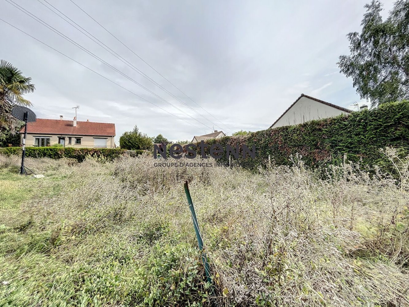 Terreno en Semoy, France 437 m² No. 80201