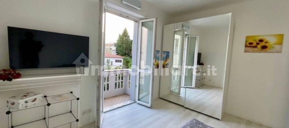 Квартира с 1 спальней в Варесе, Италия № 361522 4