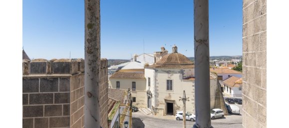  Castillos de 8 dormitorios en Elvas, Portugal No. 142700 3