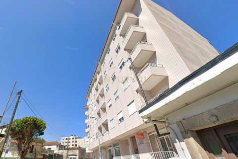 3 bedrooms Apartment in Vila Nova de Gaia, Portugal No. 261658