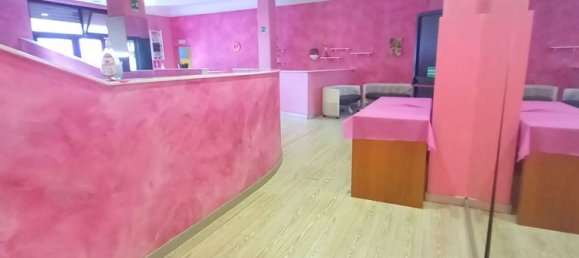  عقار تجاري في Pescara, Italy 225متر مربع رقم 271275 9