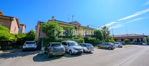 3 rooms Apartment in Medicina, Italy No. 293668 11
