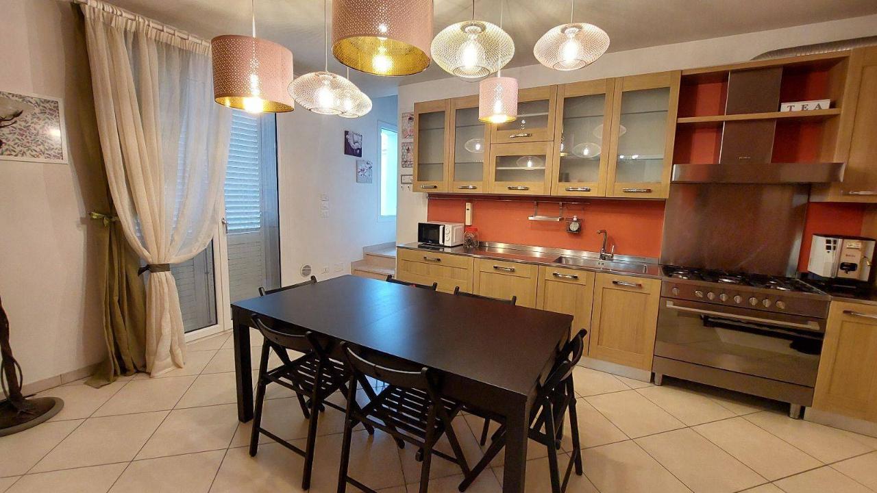 4غرفة شقة في Cesena, Italy رقم 156171