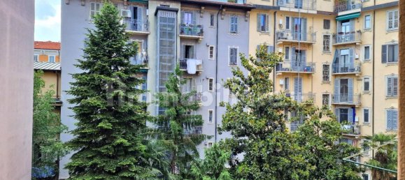 2 bedrooms Apartment in Milan, Italy No. 331599 37