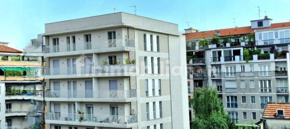 2 bedrooms Apartment in Milan, Italy No. 331599 30