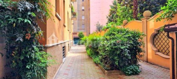 2 bedrooms Apartment in Milan, Italy No. 331599 43