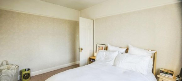 3 bedrooms House in London, United Kingdom No. 11598 8