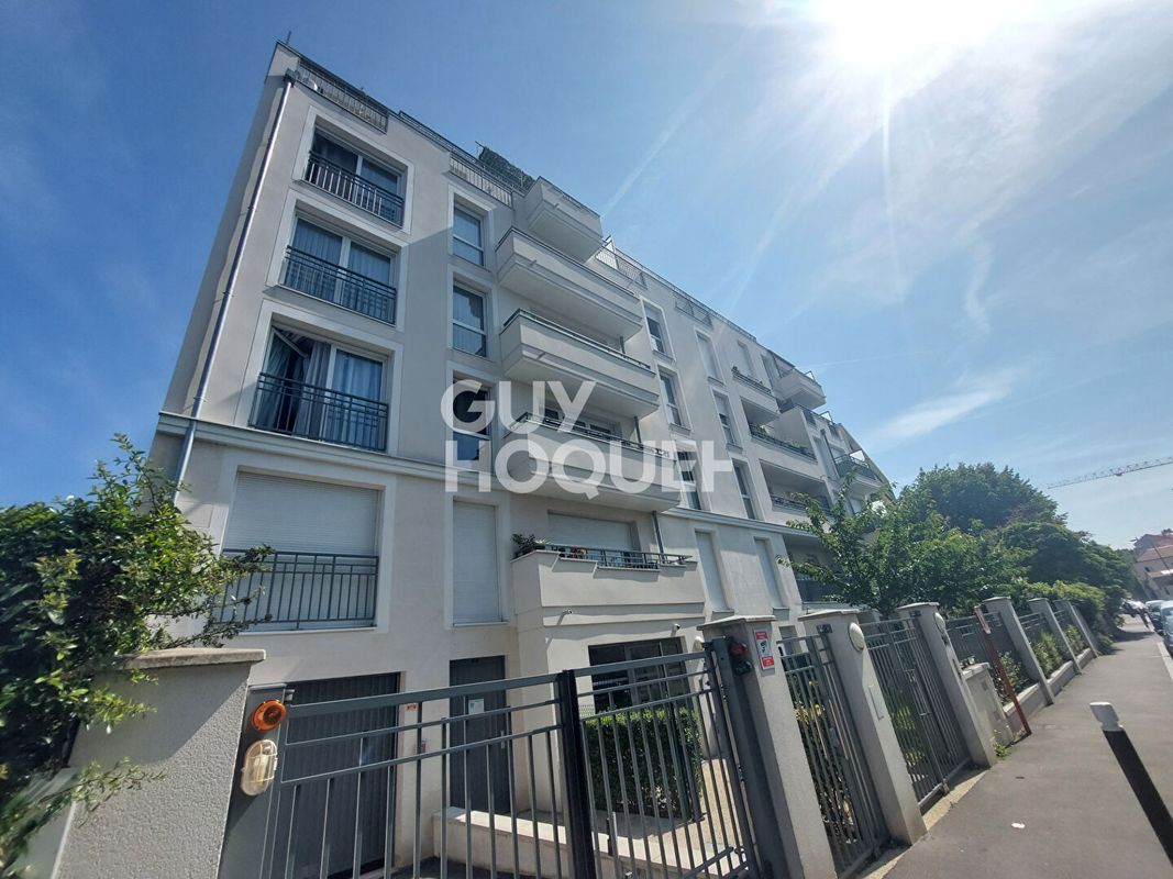 2 bedrooms Apartment in Rosny-sous-Bois, France No. 174217