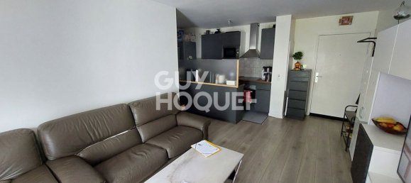 2 bedrooms Apartment in Rosny-sous-Bois, France No. 174217 3