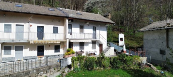 2 bedrooms House in Giaveno, Italy No. 226320 24