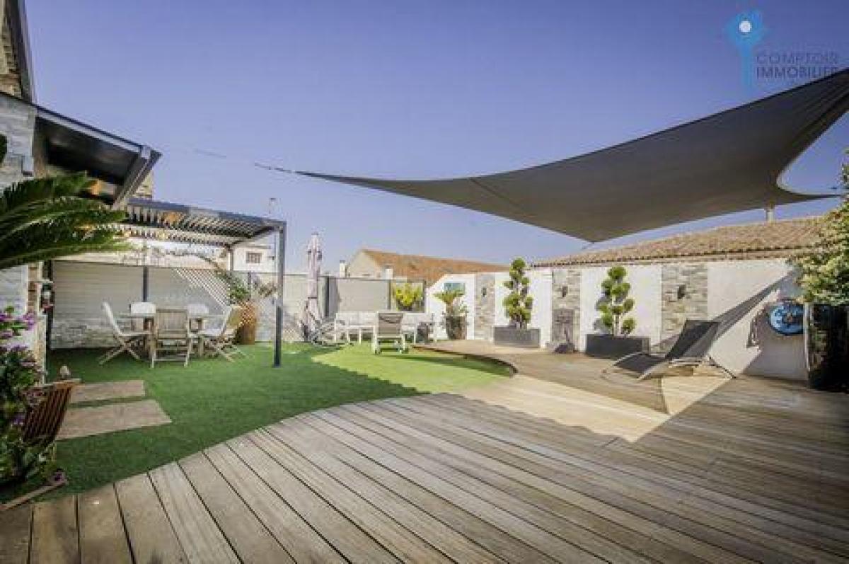 4 bedrooms Condo in Frontignan, France No. 34113