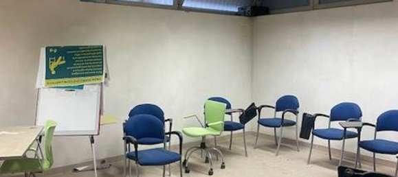 180m² Office in Salerno, Italy No. 372756 2