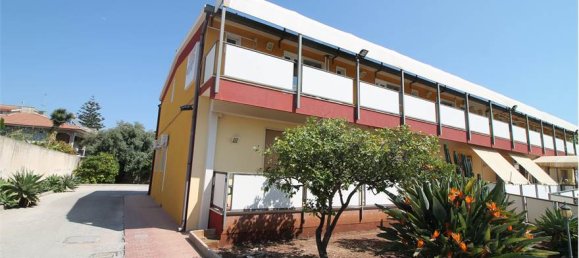 25 chambres Villa à Syracuse, Italy No. 250545 24