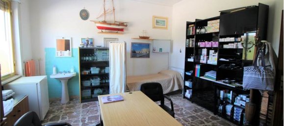 25 chambres Villa à Syracuse, Italy No. 250545 6