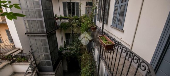 2 bedrooms Apartment in Milan, Italy No. 370100 23