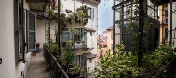 2 bedrooms Apartment in Milan, Italy No. 370100 20