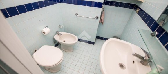 2 bedrooms Apartment in Milan, Italy No. 370100 13