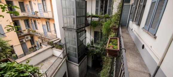 2 bedrooms Apartment in Milan, Italy No. 370100 31