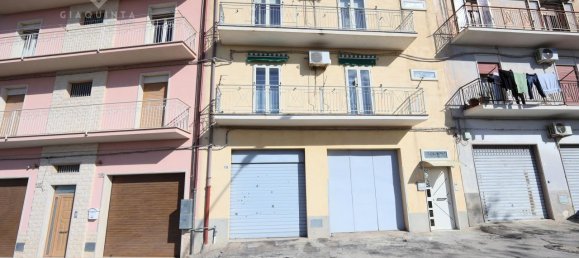 8-salle Maison à Mineo, Italy No. 235964 24