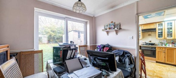 3 غرف نوم منزل في Kenton, United Kingdom رقم 9513 2