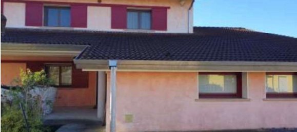 Дом с 12 комнатами в Сальгареда, Италия № 58208 23