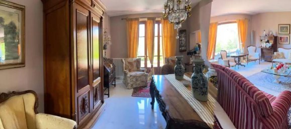 10 rooms Villa in Carrara, Italy No. 318203 11