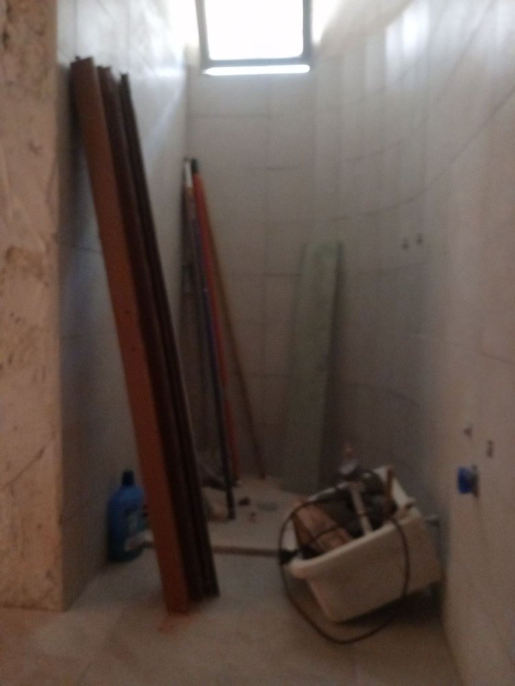 Gewerbliche Immobilie in San Cesario di Lecce, Italy 90m², Nr. 318465