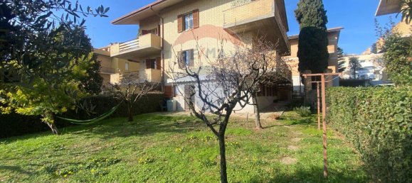 3 rooms Apartment in Recanati, Italy No. 16426 41