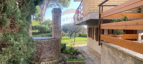 3 rooms Apartment in Recanati, Italy No. 16426 16
