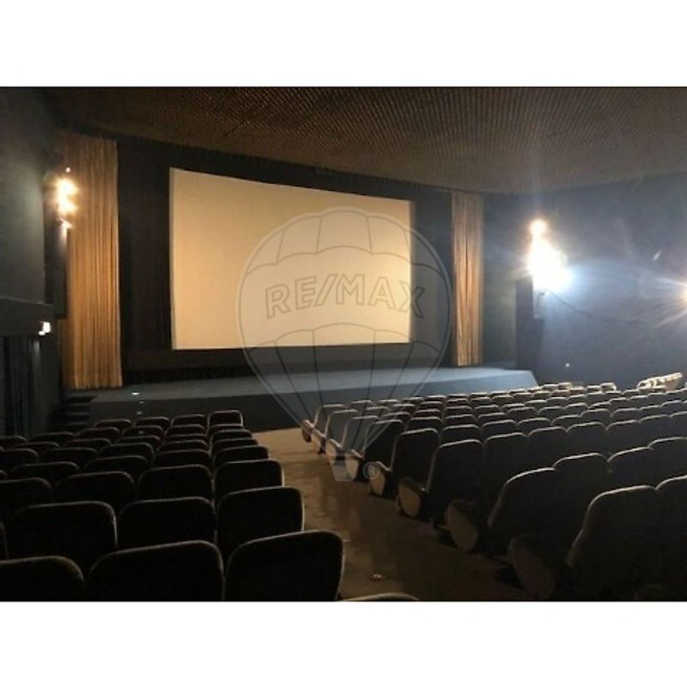 1000m² Warehouse in Porto, Portugal No. 60090