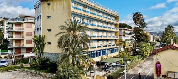1 bedroom Apartment in Sanremo, Italy No. 36904 5