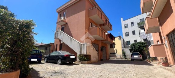 1 room Garage in Palermo, Italy No. 236215 2