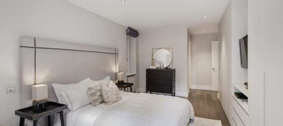 3 bedrooms Apartment in London, United Kingdom No. 13282 13