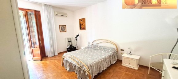 5 bedrooms Apartment in Signa, Italy No. 353127 3