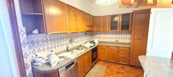 5 bedrooms Apartment in Signa, Italy No. 353127 17
