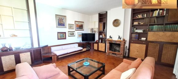 5 bedrooms Apartment in Signa, Italy No. 353127 12