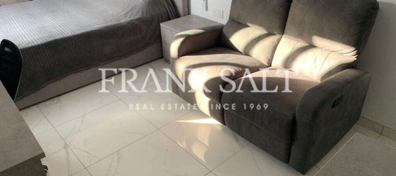 Пентхаус с 1 спальней в Гзира, Мальта № 7275 2