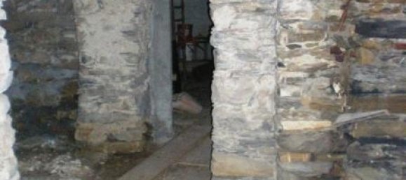 6 rooms House in Pornassio, Italy No. 226647 4