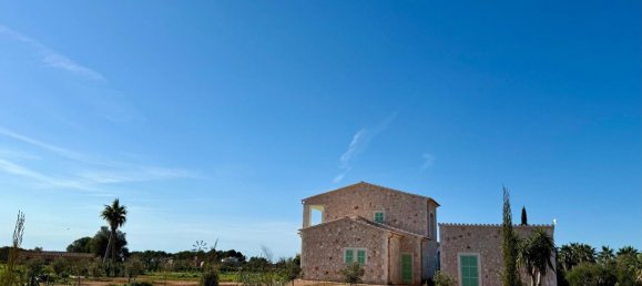 5 bedrooms House in Campos, Spain No. 147503 2