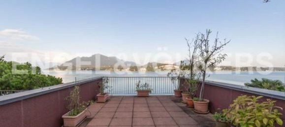 Apartamento de 4 habitaciónes en Stresa, Italy No. 132570 7