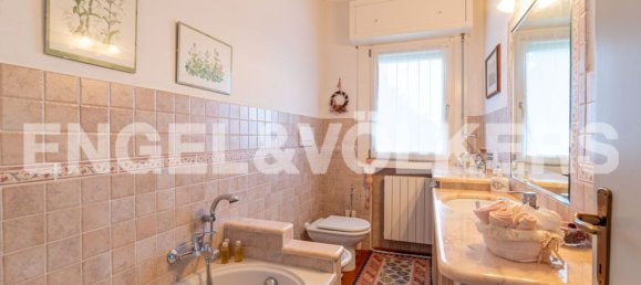 Apartamento de 4 habitaciónes en Stresa, Italy No. 132570 8