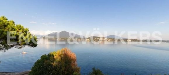 Apartamento de 4 habitaciónes en Stresa, Italy No. 132570 16