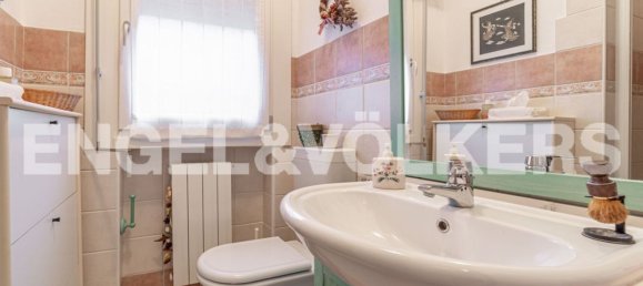 Apartamento de 4 habitaciónes en Stresa, Italy No. 132570 13