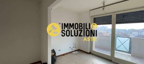 3-salle Appartement à Abbiategrasso, Italy No. 7846 3