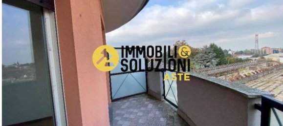 3-salle Appartement à Abbiategrasso, Italy No. 7846 12