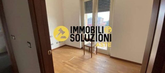 3-salle Appartement à Abbiategrasso, Italy No. 7846 8