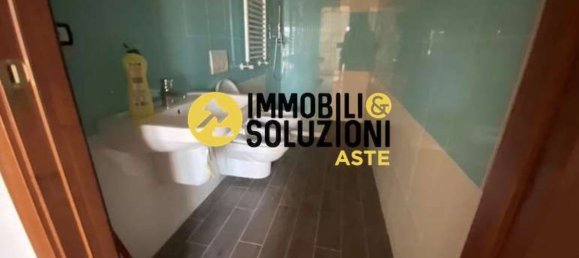 3-salle Appartement à Abbiategrasso, Italy No. 7846 9