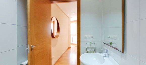 3 bedrooms Apartment in A Coruna, Spain No. 153964 20