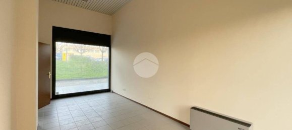 2 rooms Office in Brescia, Italy No. 212562 6