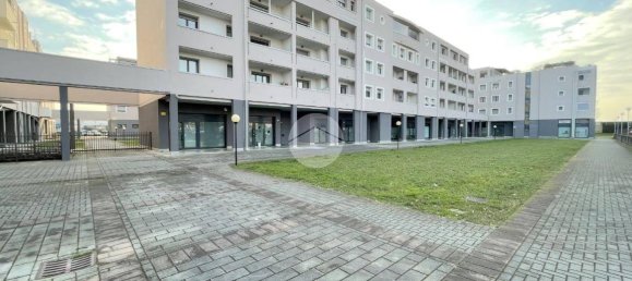 2 rooms Office in Brescia, Italy No. 212562 9